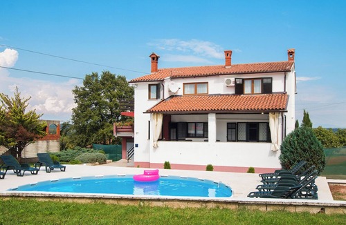Sajini Apartment | Holiday apartment with air conditioning