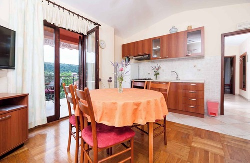 Bozava Apartment | Holiday apartment with air conditioning