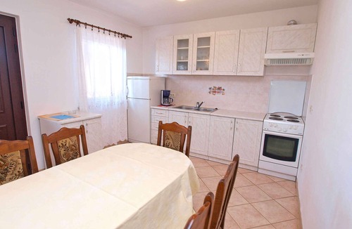 Flengi Apartment | Holiday apartment with air conditioning