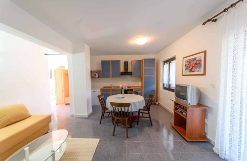 Kozino Apartment | Holiday apartment with air conditioning and terrace