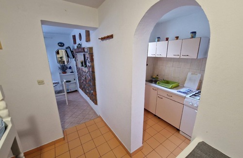 Icici House | Holiday apartment with a terrace