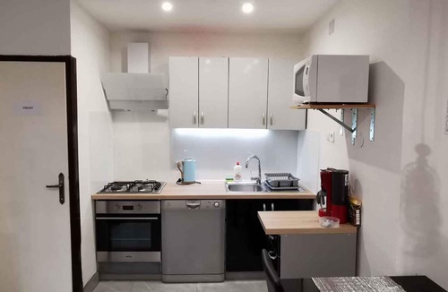 Baska Apartment | Holiday apartment with air conditioning near the beach