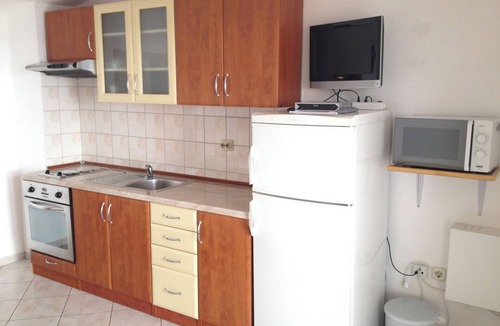 Rtina Apartment | Holiday apartment with air conditioning and balcony