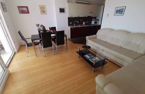 Selce Apartment | Holiday apartment with air conditioning