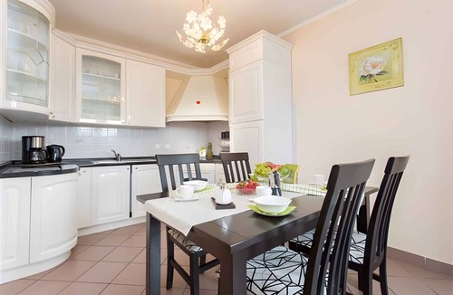 Soline Apartment | Holiday apartment with balcony and sea view