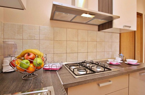 Soline Apartment | Holiday apartment with balcony and sea view