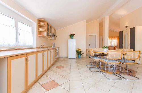 Silo Apartment | Holiday apartment with balcony