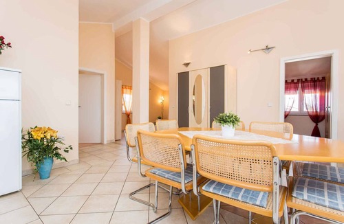 Silo Apartment | Holiday apartment with balcony