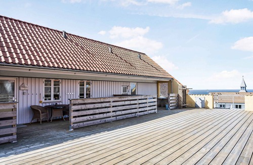 Gudhjem Apartment | Holiday apartment with pool on Bornholm