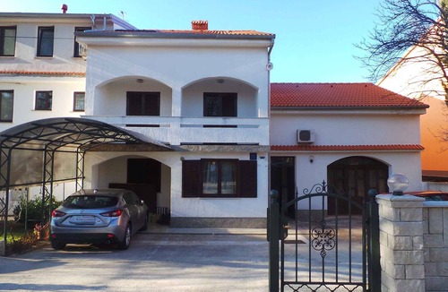 Bogovici Apartment | Holiday apartment with loggia