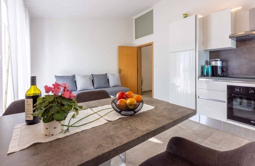 Dramalj Apartment | Holiday apartment with balcony and air conditioning