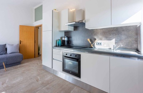 Dramalj Apartment | Holiday apartment with balcony and air conditioning