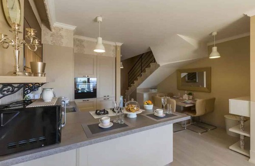 Hreljin Apartment | Holiday apartment with swimming pool and barbecue