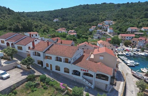 Knez Apartment | Holiday apartment with air conditioning