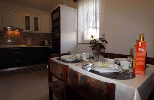 Sveti Anton Apartment | Holiday apartment with air conditioning and terrace