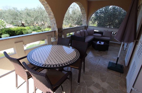 Sveti Anton Apartment | Holiday apartment with air conditioning and terrace