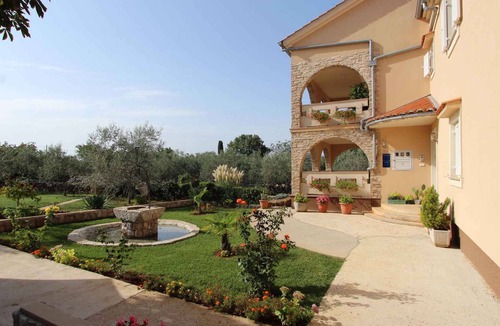 Sveti Anton Apartment | Holiday apartment with air conditioning and terrace