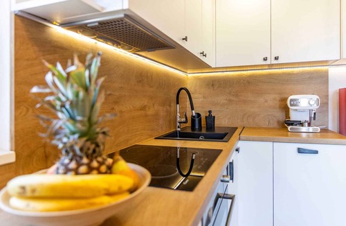 Milovcici Apartment | Holiday apartment with terrace