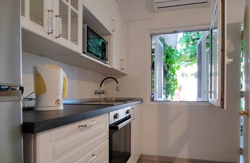 Povljana Apartment | Holiday apartment with satellite TV