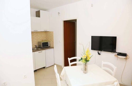 Brna Apartment | Holiday apartment with sea view