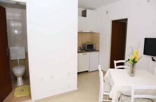 Brna Apartment | Holiday apartment with sea view