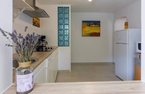 Tribalj Apartment | Holiday apartment with pool in idyllic surroundings