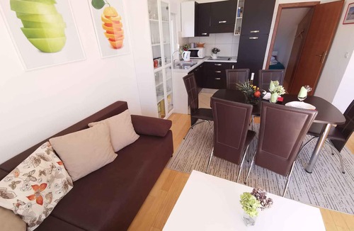Selce Apartment | Holiday apartment with modern furniture and air conditioning