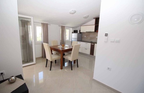 Baska Apartment | Holiday apartment with pool