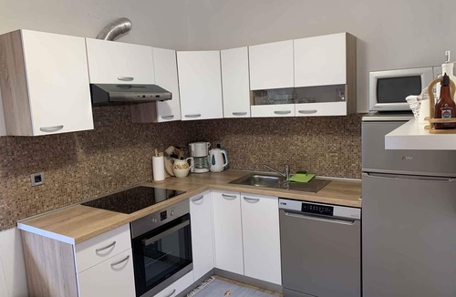 Bribir Apartment | Holiday apartment with sea glimpse and Air Conditioning