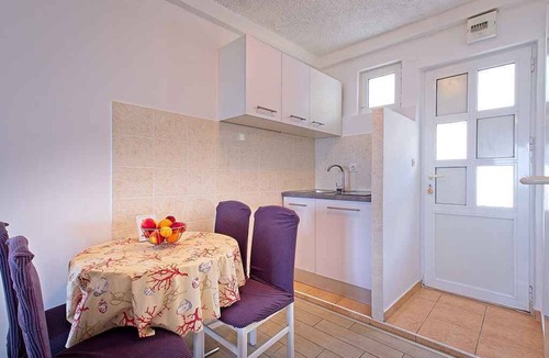Brasina Apartment | Holiday apartment With sea view and terrace