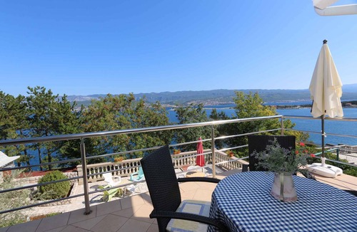 Silo Apartment | Holiday apartment with sea view