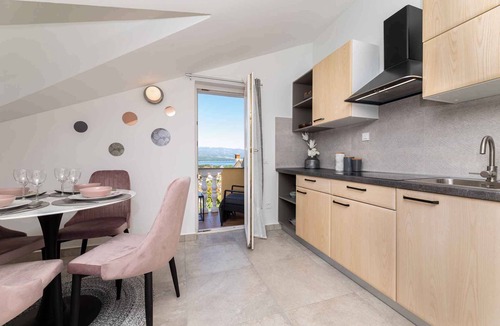 Silo Apartment | Holiday apartment with sea view