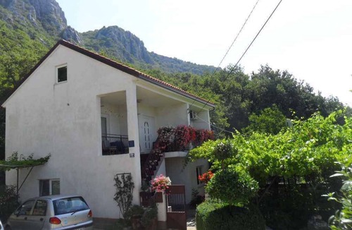 Bribir Apartment | Holiday apartment with terrace