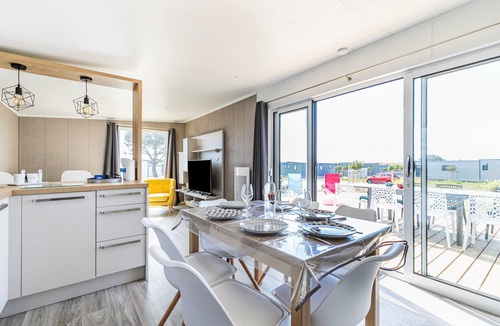 Bretignolles-sur-Mer Ski Chalet | Holiday at 6 in a résidence with heated pool