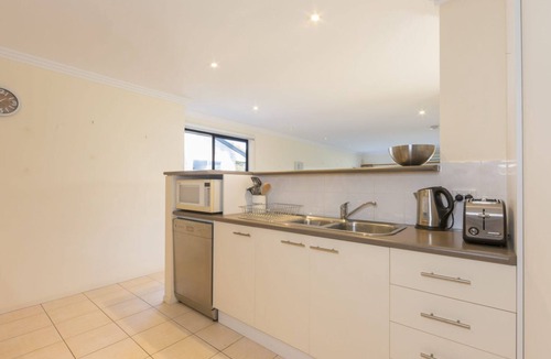 Surfside House | Holiday Beauty in Surfside