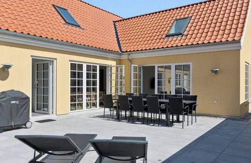 Skagen Villa | Holiday bliss with terrace and space in Skagen