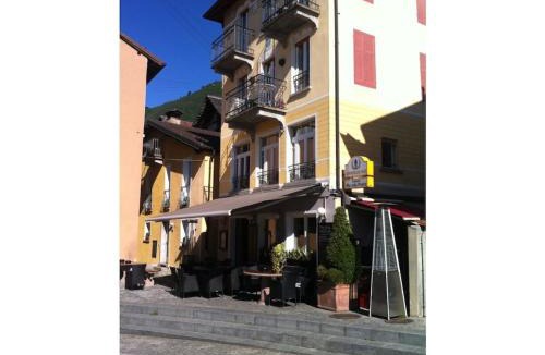 Brione sopra Minusio House | Holiday cottage Auf Burg