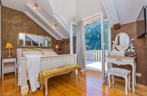 Cajkovica House | Holiday Cottage Antiq
