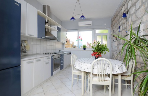 Zaton House | Holiday Dream House Legosi