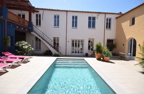 Sant Feliu de Guixols House | Holiday Home in Sant Feliu near Beach