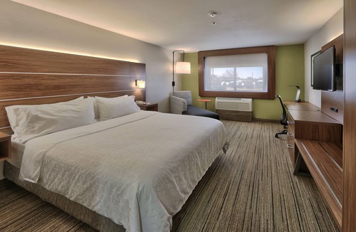 Portales Hotel | Holiday Express & Suites Portales by IHG