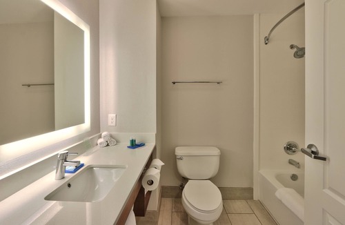 Portales Hotel | Holiday Express & Suites Portales by IHG