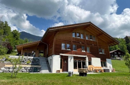 Hohfluh Apartment | Holiday flat with mountain view