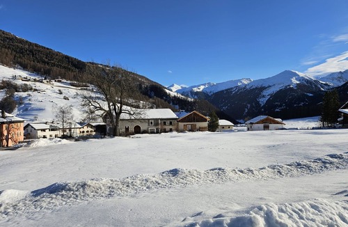 Val Muestair Apartment | Holiday flat "Chasa Fuldera" with mountain view