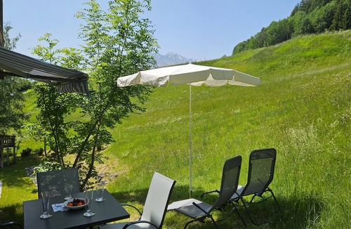Salouf Apartment | Holiday flat "Desideria" with sauna and pool