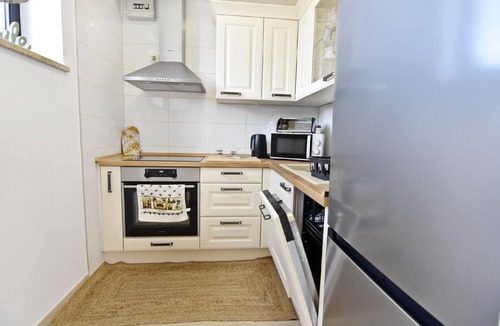 Savudrija Apartment | Holiday flat "Enea 2" with terrace