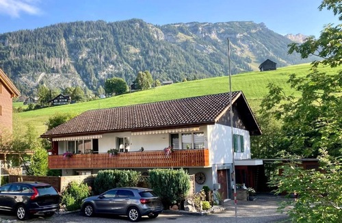 Wildhaus House | Holiday flat Haus am Bach