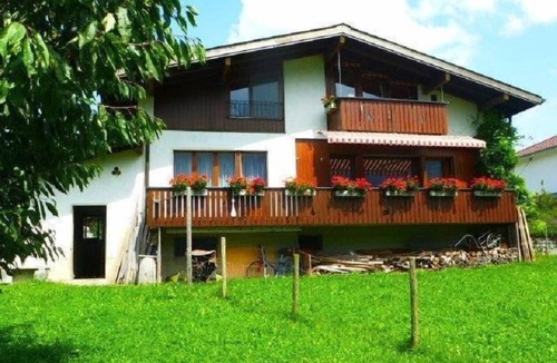 Amsoldingen House | Holiday flat - Mountain view of Stockhorn and Niesen
