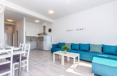 Dramalj House | Holiday flat "Vila Veronique 3"