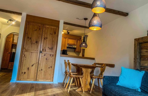 Bivio Apartment | Holiday flat with a view of the mountains